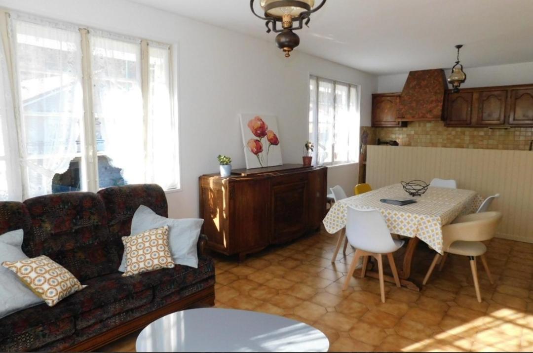 Gite Le Gravier En Haut De Villa Proche De La Dolce Via Arcens Exterior photo